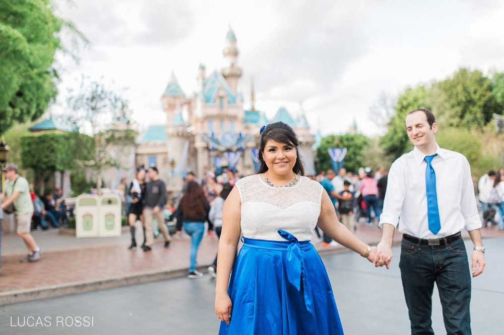 Disneyland-Engagement-Session
